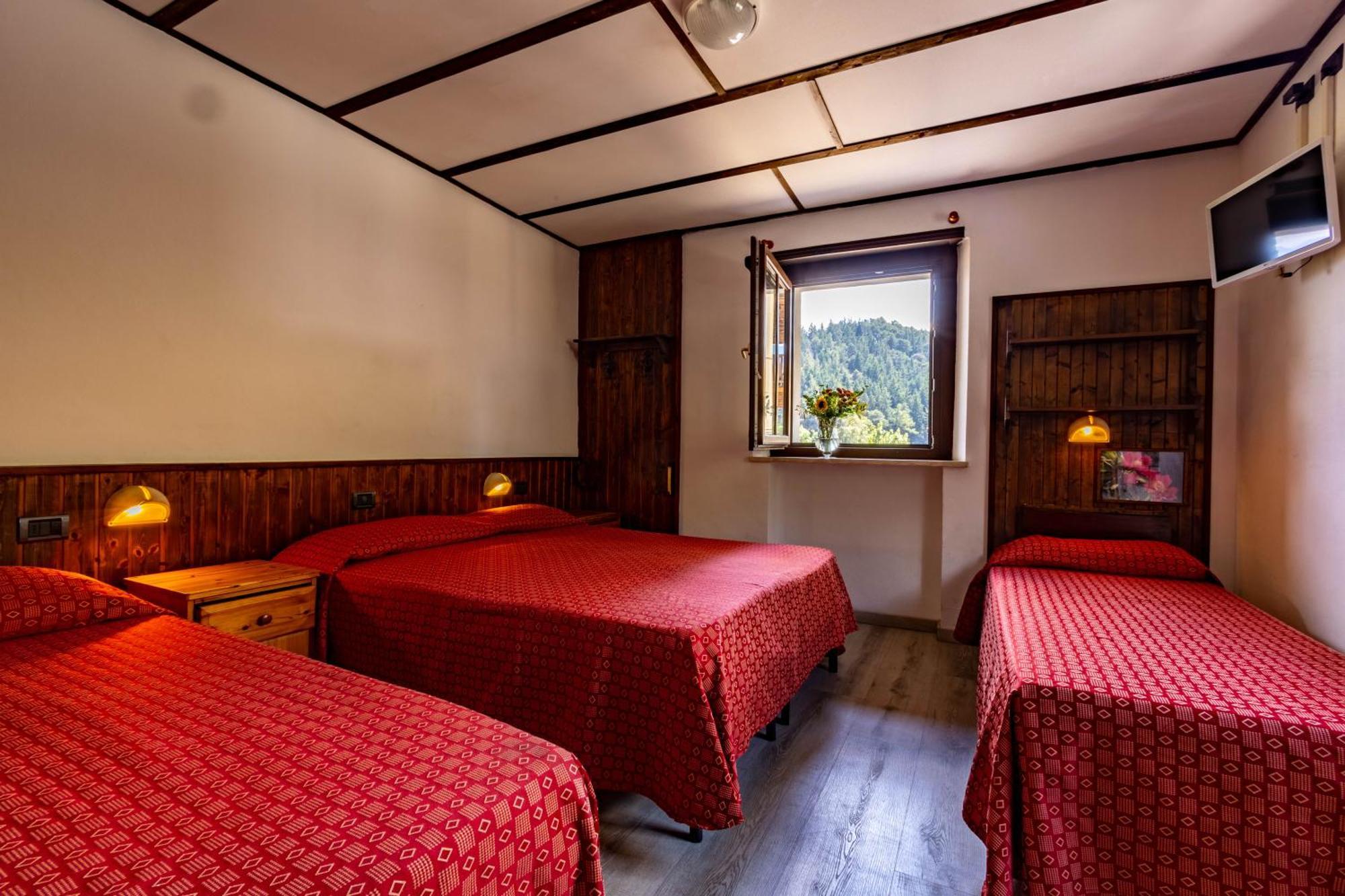 Hotel, Bar & Bistrot Saint Nicolas Gran Paradiso 외부 사진