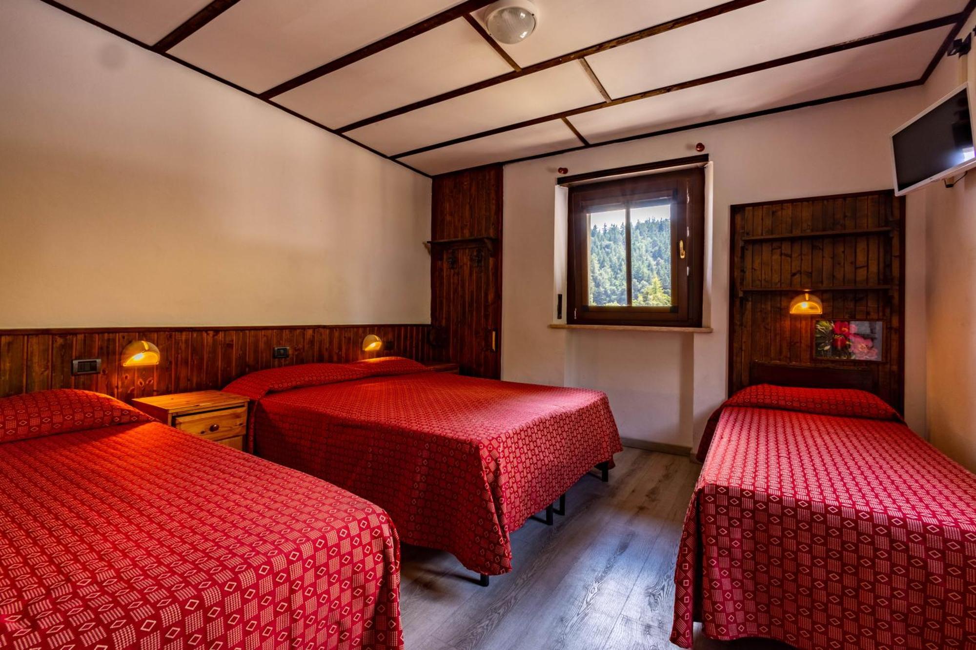 Hotel, Bar & Bistrot Saint Nicolas Gran Paradiso 외부 사진